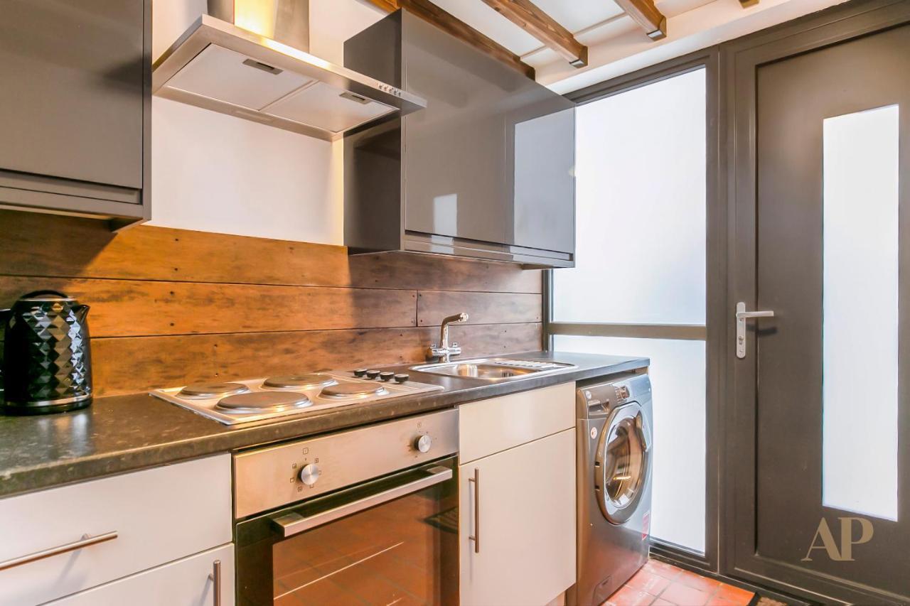 Split Level Studio Apartment In Camden London Eksteriør billede